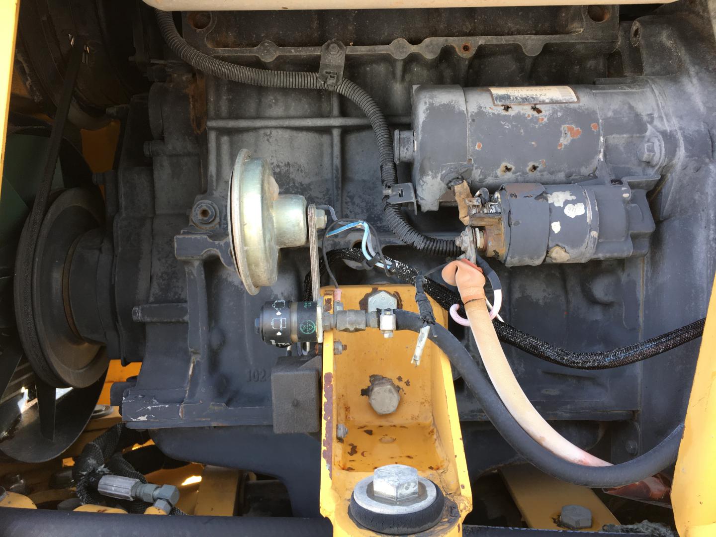 ./imagenes/INVOICE/2019/15977/ZANJADORA VERMEER_V-3550A (18).JPG